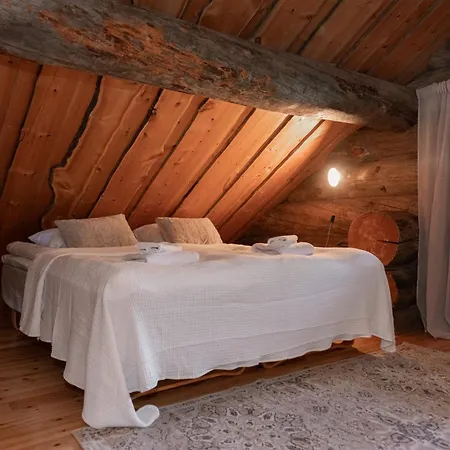Villa Rukatoermae - Peaceful Cabin Retreat In Ruka *
